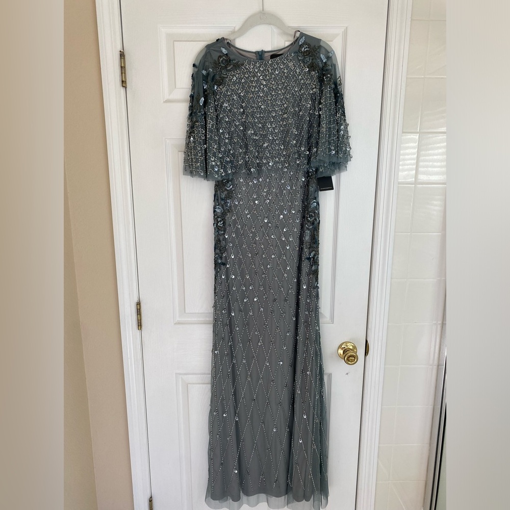 Stunning Adrianna Papell long beaded formal dress with cape sleeves NWT